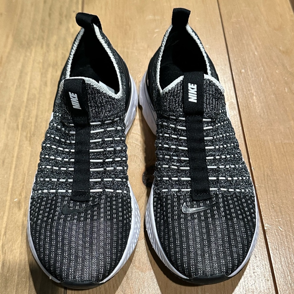 Women’s Nike React
